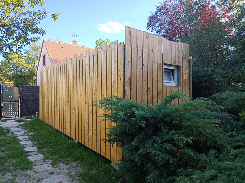 module-container-20-pieds-amenage-local-stockage-avant