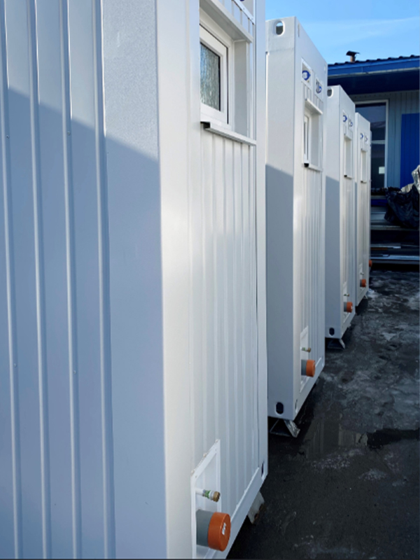 stock-module-sanitaire-1-porte-pro-container-maritime-amenage